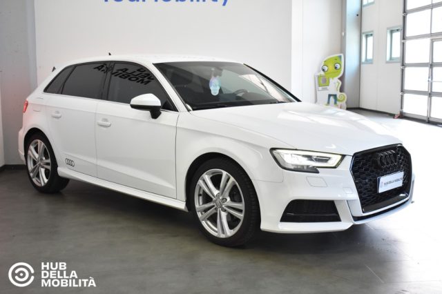 Audi A3 SPB 30 g-tron S tronic Admired S line - foto 2 di 4