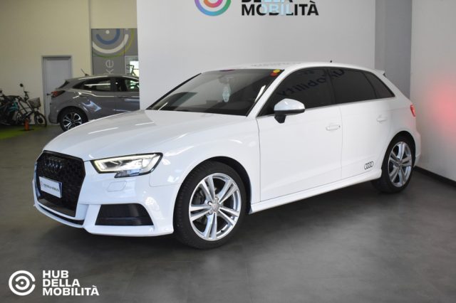 Audi A3 SPB 30 g-tron S tronic Admired S line - foto 3 di 4