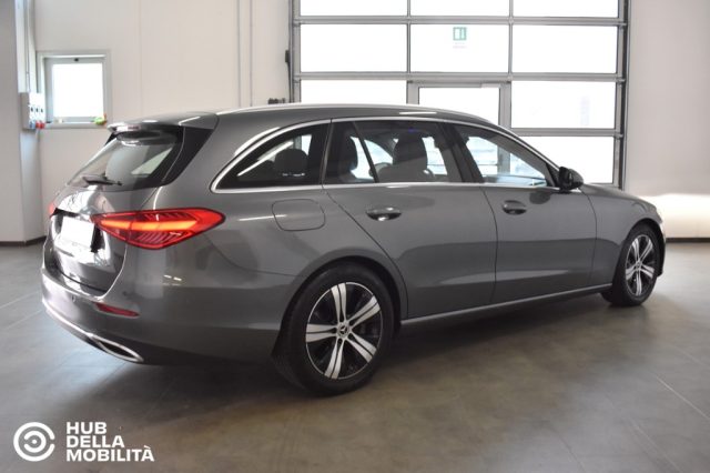 Mercedes-Benz C 200 d Mild hybrid S.W. Sport - foto 4 di 4