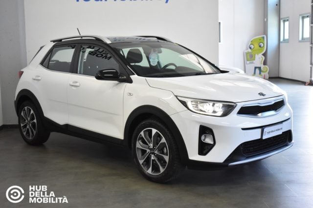 Kia Stonic 1.4 MPI 100 CV Style - foto 2 di 4