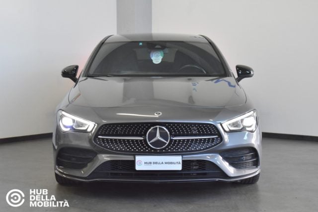 Mercedes-Benz CLA 200 d Automatic Shooting Brake Premium usato a FOLIGNO