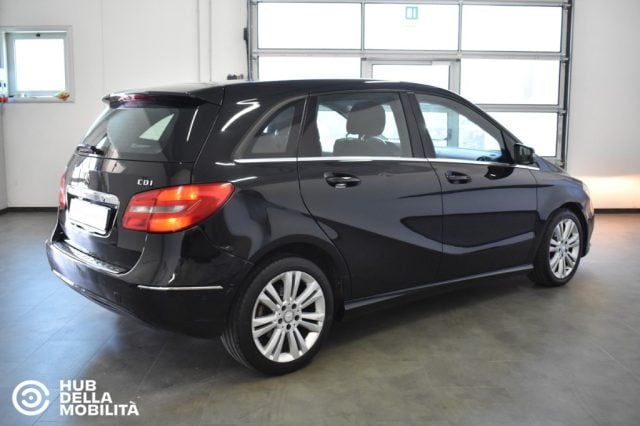 Mercedes-Benz B 180 CDI Automatic Executive - foto 4 di 27