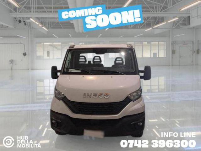 Iveco Daily 35S14 2.3 HPTPC Cabinato Cassone Sponde Ribaltab., del 2021, 34.311 km, in vendita a Foligno (PG)
