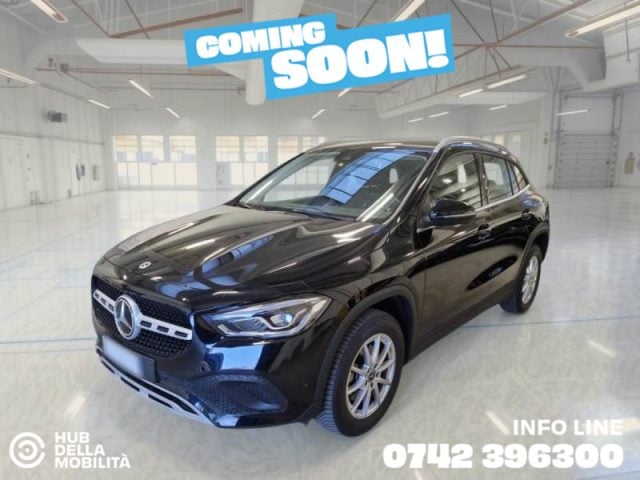 Mercedes-Benz GLA 180 d Automatic Business - foto 2 di 4
