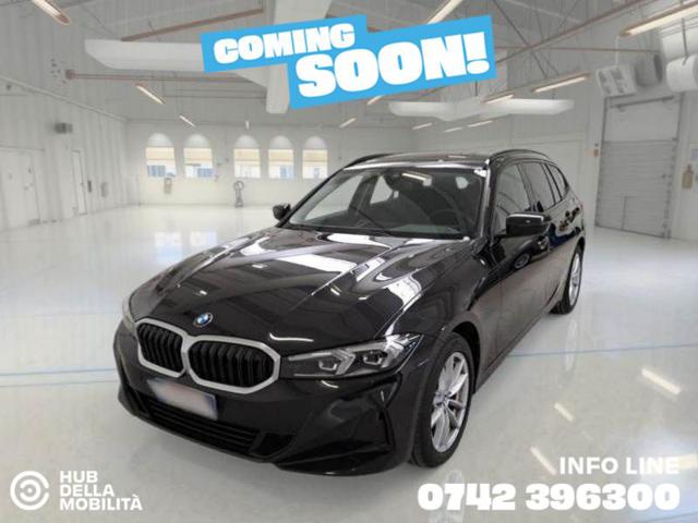 BMW 320 d 48V Touring - foto 2 di 4