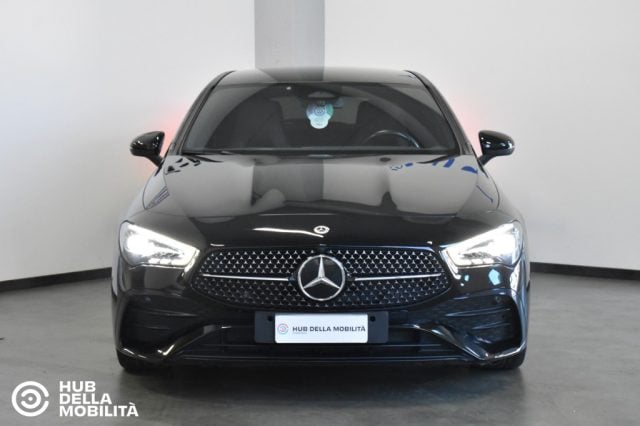Mercedes-Benz CLA 180 d Automatic Shooting Brake AMG Line Advanced Plus, del 2024, 133.835 km, in vendita a Foligno (PG)