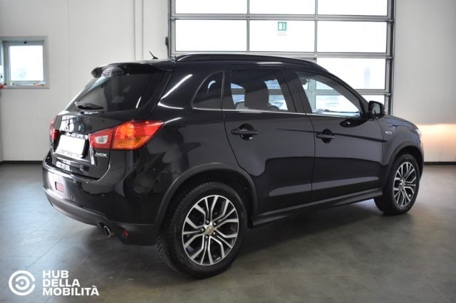 Mitsubishi ASX 1.6 DI-D 114 CV 2WD Intense - foto 4 di 4