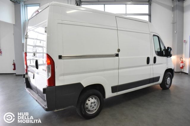Peugeot Boxer 335 2.0 BlueHDi 130CV PM-TM Furgone 3 posti - foto 4 di 4