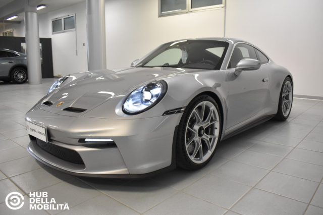 Porsche 911 GT3 Touring - foto 2 di 4