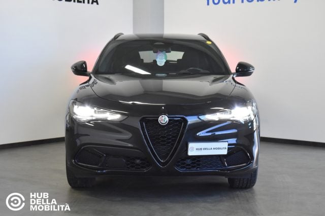 Alfa Romeo Stelvio 2.2 Turbodiesel 210 CV AT8 Q4 Sprint, del 2024, 38.514 km, in vendita a Foligno (PG)