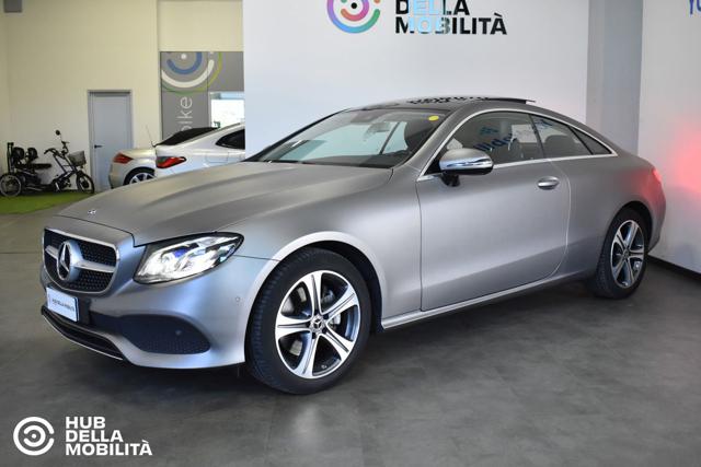 Mercedes-Benz E 220 d 4Matic Coupe' Sport Aut. - foto 3 di 4
