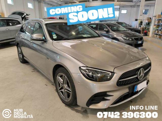 Mercedes-Benz E 300 de S.W. 4Matic Auto EQ-Power Premium - foto 2 di 4