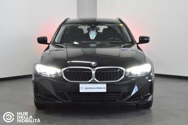 BMW 318 d 48V Touring Aut. usato a FOLIGNO