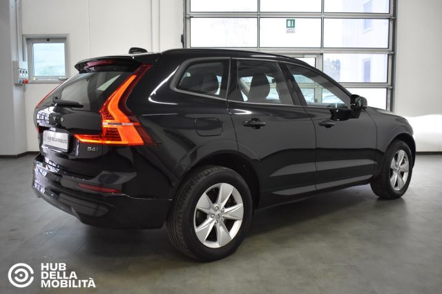 Volvo XC60 B4 (d) AWD automatico Business - foto 4 di 4