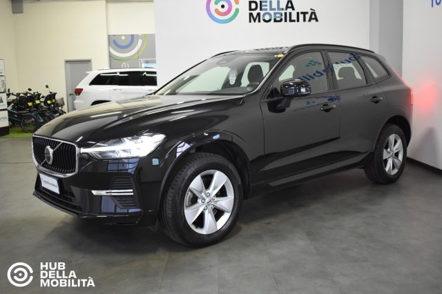 Volvo XC60 B4 (d) AWD automatico Business - foto 3 di 4