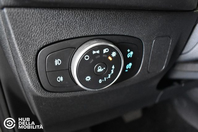 Ford Focus 1.5 EcoBlue 120 CV automatico SW Business Co-Pilot, del 2020, 25.101 km, in vendita a Foligno (PG)