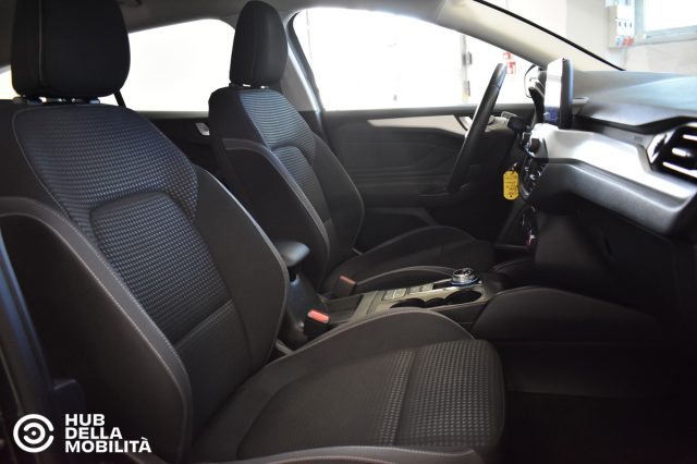 Ford Focus 1.5 EcoBlue 120 CV automatico SW Business Co-Pilot, del 2020, 25.101 km, in vendita a Foligno (PG)