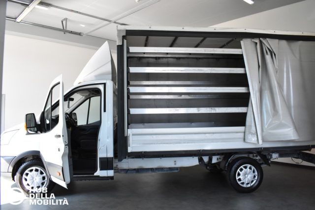 Ford Transit 350 2.0TDCi EcoBlue 130CV PL-SL Cab.Trend - foto 4 di 23