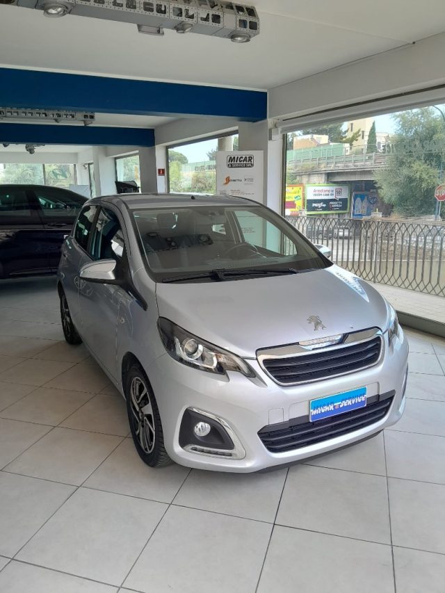 Peugeot 108 VTi 68 5 porte Allure - foto 2 di 4