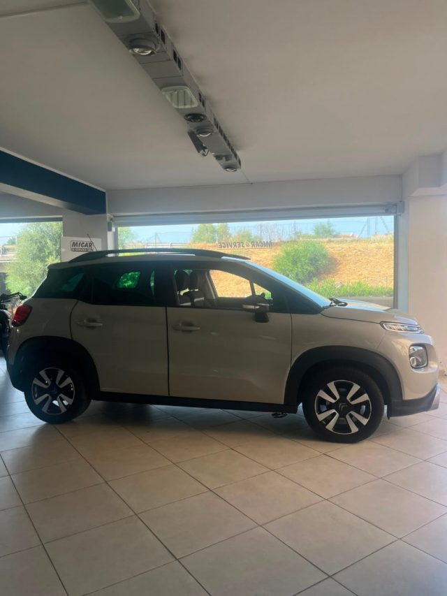 Citroen C3 Aircross BlueHDi 100 S&S Shine - foto 4 di 4