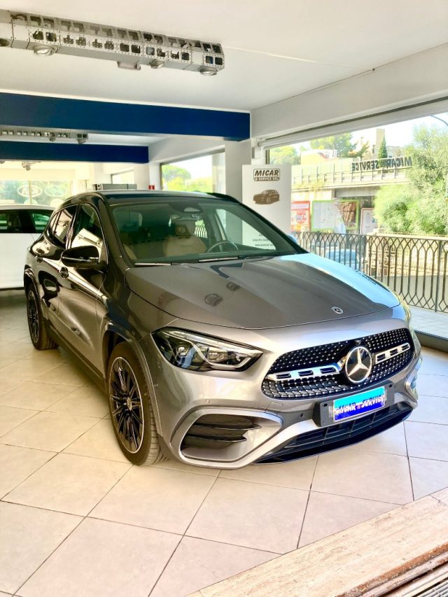 Mercedes-Benz GLA 220 d Automatic 4Matic AMG Line Premium Plus - foto 3 di 4