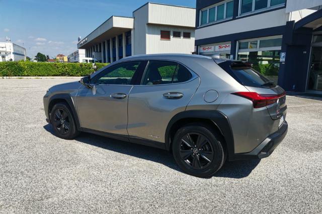 Lexus UX Full Electric UX Hybrid 4WD Business - foto 2 di 4