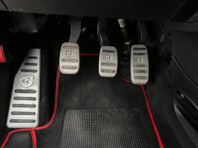 Abarth 595 1.4 Turbo T-Jet 160 CV Yamaha Factory Racing, del 2016, 71.000 km, in vendita a Vignola (MO)