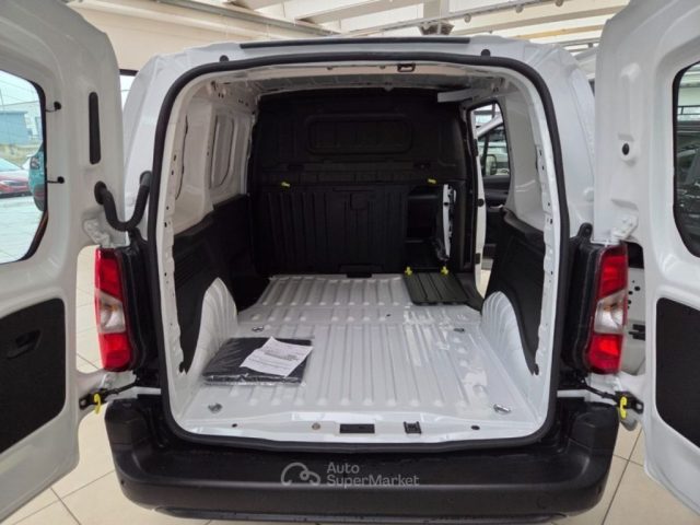 Fiat Doblo Dobl� 1.5 BlueHdi 100CV-3 POSTI/RADIO10"/MAGIC - foto 4 di 4