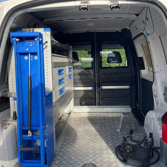 Volkswagen Caddy 2.0 TDI 4Motion 90KW/122CV usato a POLLA