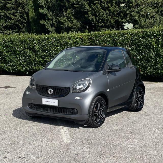 smart forTwo Coupe 70 1.0 Twinamic Urban 52KW/71CV - foto 3 di 4