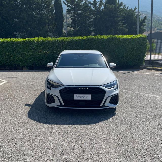 Audi A3 Sportback (35) 2.0 TDI S tronic 110KW/150CV - foto 2 di 4