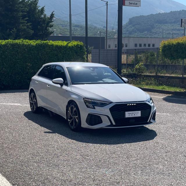 Audi A3 Sportback (35) 2.0 TDI S tronic 110KW/150CV - foto 4 di 4