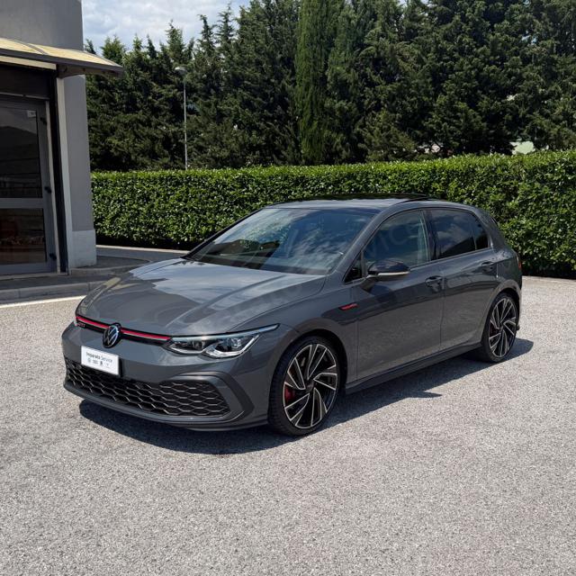 Volkswagen Golf 2.0 TSI DSG GTI - foto 3 di 15