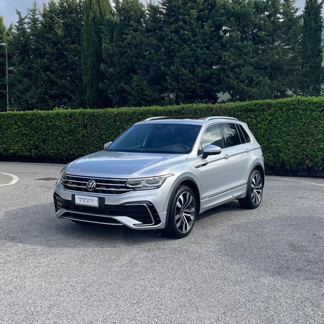 Volkswagen Tiguan 2.0 TDI SCR DSG R-Line 4Motion 110KW/150CV - foto 3 di 4