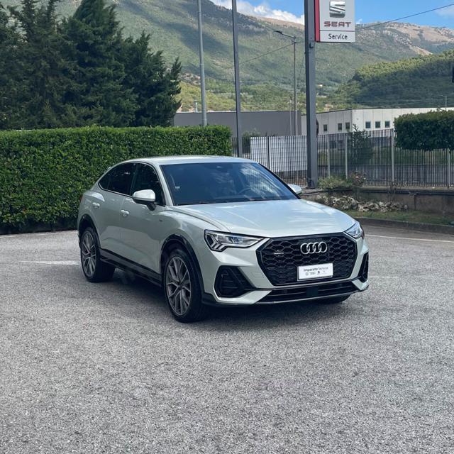 Audi Q3 Sportback 2.0 TDI quattro S tronic S line 147KW - foto 4 di 4