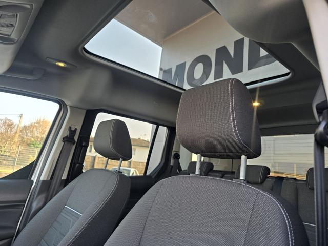 Ford Tourneo Connect 1.5 TDCi 120cv 5 posti Titanium usato a PIANIGA