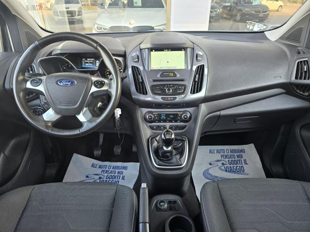 Ford Tourneo Connect 1.5 TDCi 120cv 5 posti Titanium, del 2018, 180.000 km, in vendita a Pianiga (VE)