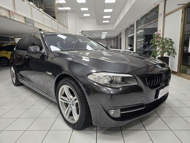 BMW 530 d Touring Business - foto 3 di 4