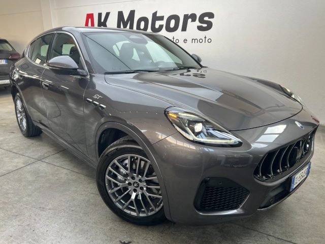 Maserati Grecale MHEV 300 CV AWD GT usato a PARMA