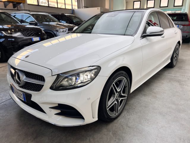 Mercedes-Benz C 220 d 4Matic Auto Premium AMG - foto 2 di 4