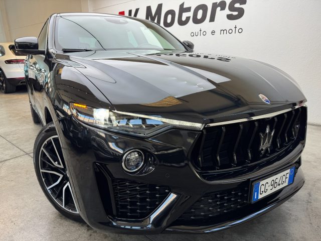 Maserati Levante V6 AWD Gransport - foto 2 di 4