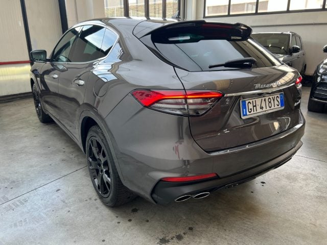 Maserati Levante MHEV 330 CV AWD GT Q4 GranSport - foto 3 di 4