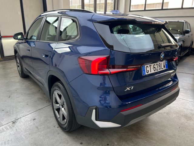 BMW X1 sDrive 18i - foto 3 di 4