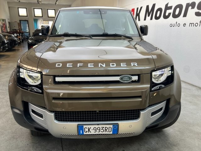 Land Rover Defender 110 3.0D I6 200 CV AWD Auto S - foto 2 di 4