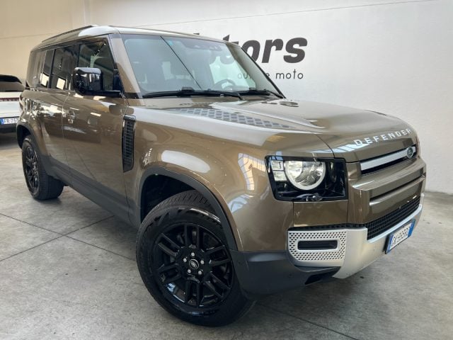 Land Rover Defender 110 3.0D I6 200 CV AWD Auto S usato a PARMA