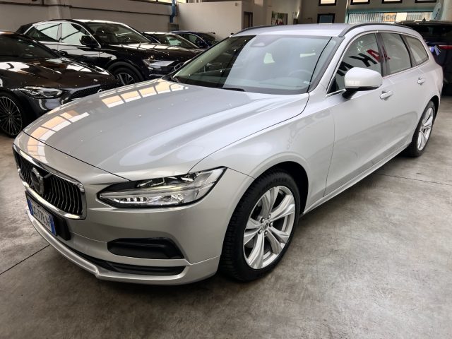 Volvo V90 B4 (d) Geartronic Momentum - foto 2 di 4
