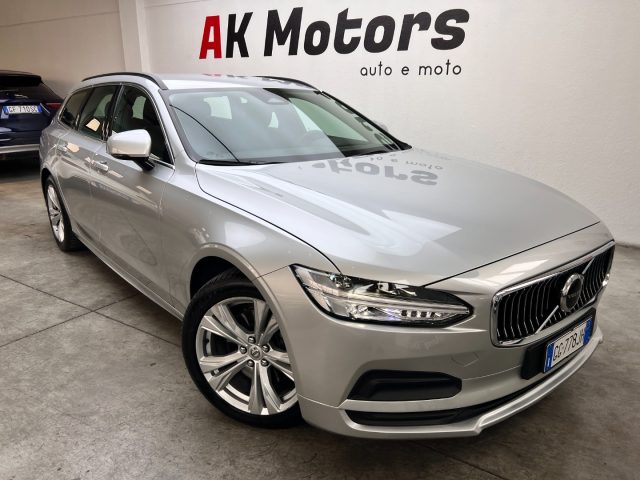 Volvo V90 B4 (d) Geartronic Momentum usato a PARMA