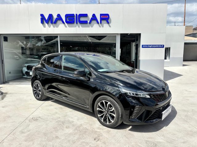 Renault Clio TCe 90 CV 5 porte Techno - foto 4 di 4