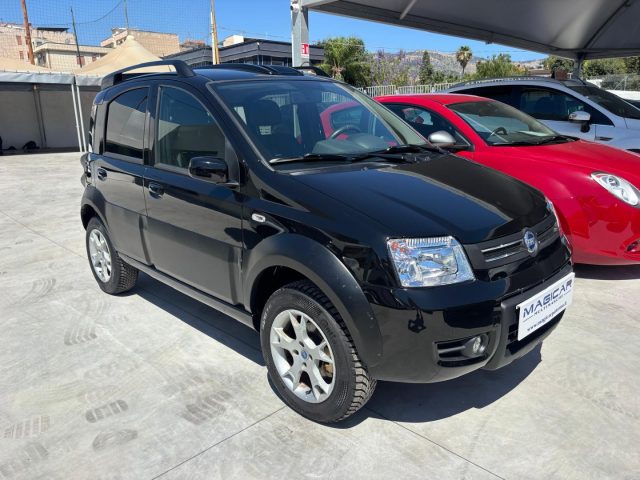 Fiat Panda 1.3 MJT 16V 4x4 Monster - foto 3 di 4