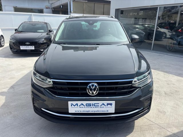 Volkswagen Tiguan 2.0 TDI 150 CV SCR DSG Life - foto 3 di 4